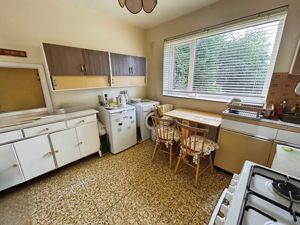 Photo 13- click for photo gallery